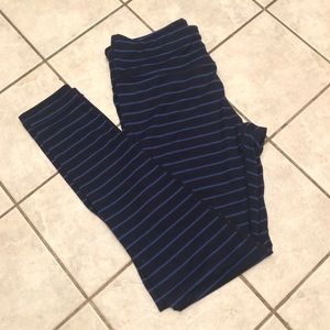 90 Degree size Med Royal blue/navy stripe leggings